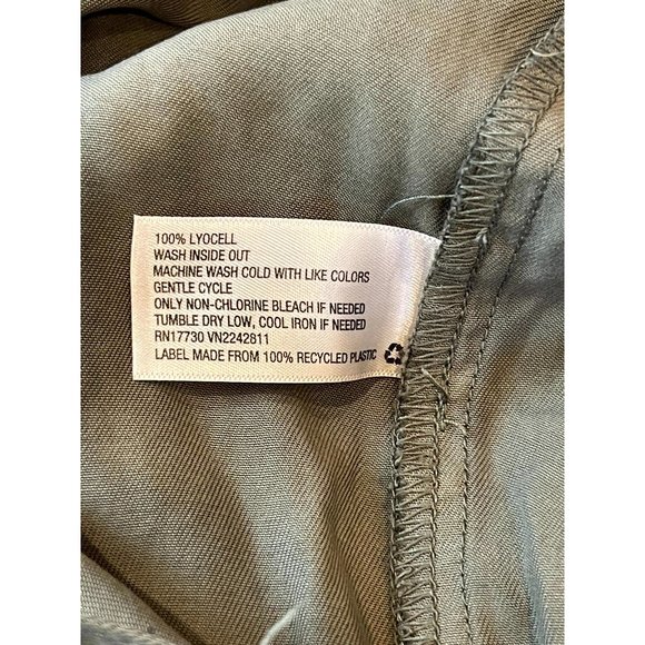 Universal Thread Women's Romper Jumpsuit Front Button Drawstring Waist Green XS - Picture 7 of 8